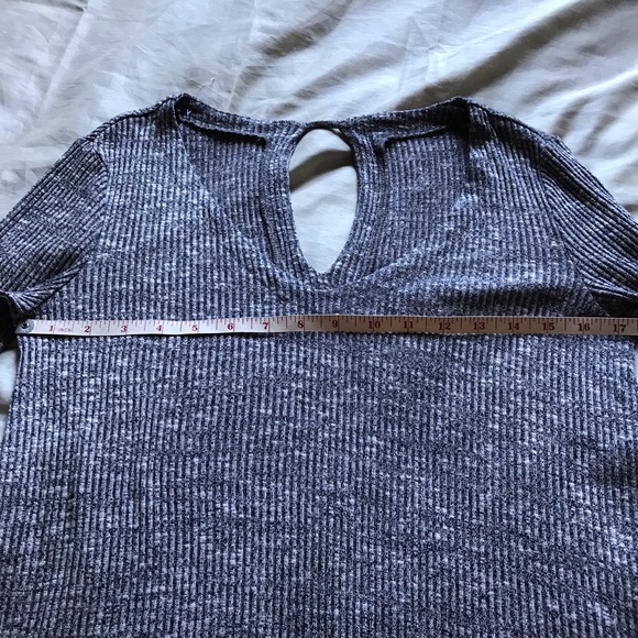 New cute knitted dress - Picture 7 of 9